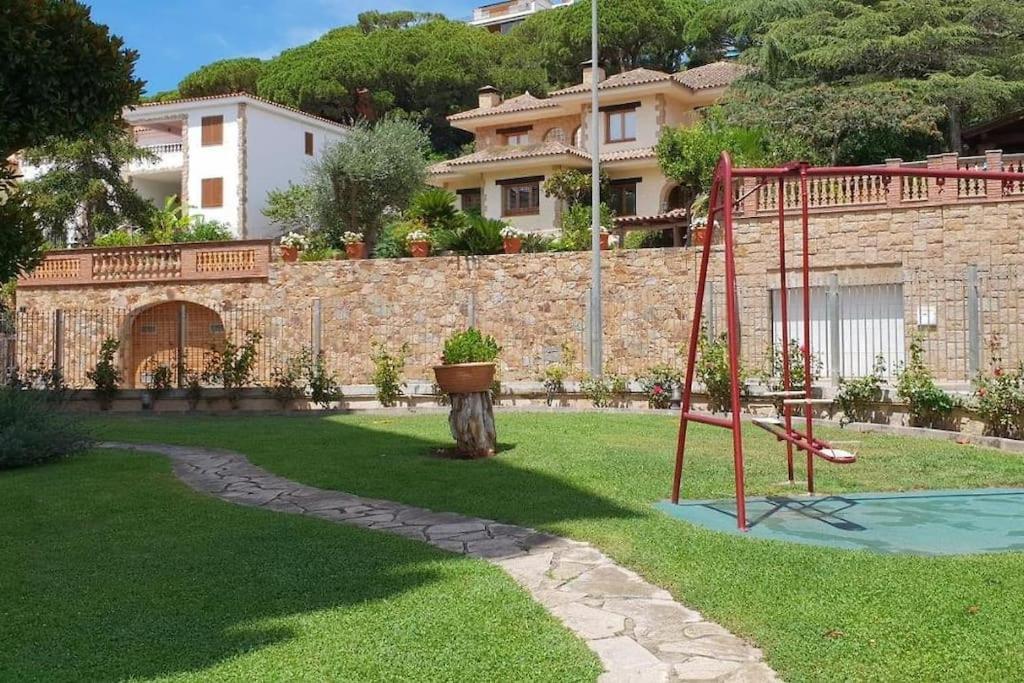 Somriu Apartament Fenals Platja Lloret de Mar Exterior foto